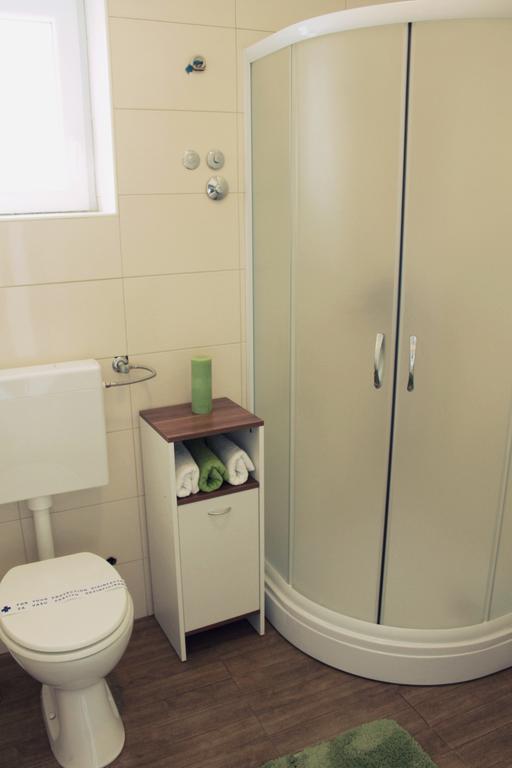 Apartments Tonka Centar Vodice Phòng bức ảnh